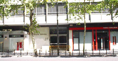 Fotografa de la fachada de Ronda de los Tejares, 27. Edificio Regina  - 14008-Crdoba
